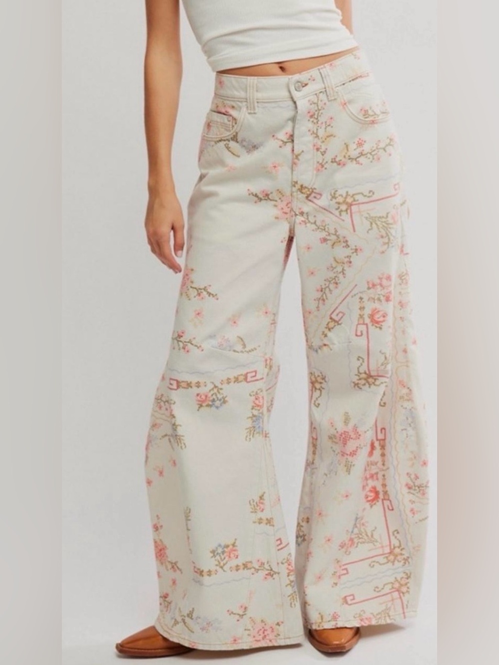 Free People We The Free Eden Slouch Jeans Cross Stitch Ivory Floral Size 26